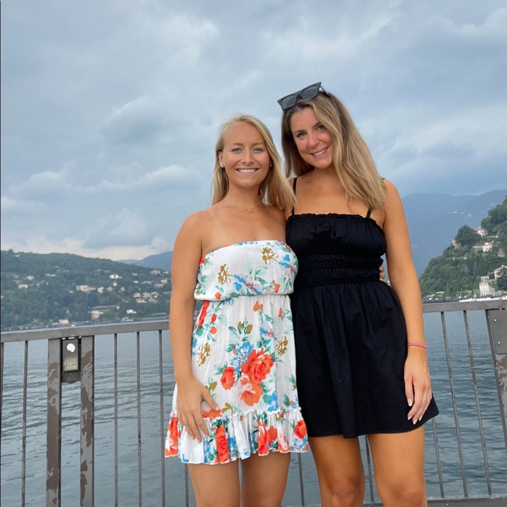 Black simple dress